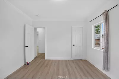 7032 Crebs Avenue, Reseda, CA 91335 - Photo 24