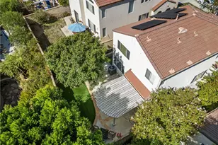 27660 Elk Ridge, Castaic, CA 91384 - Photo 32
