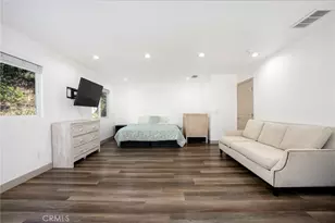 10110 Sunland Blvd, Shadow Hills, CA 91040 - Photo 18