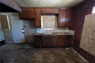 8263 Vantage, North Hollywood, CA 91605 - Photo 8