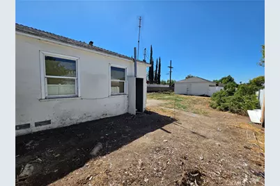 8263 Vantage, North Hollywood, CA 91605 - Photo 16