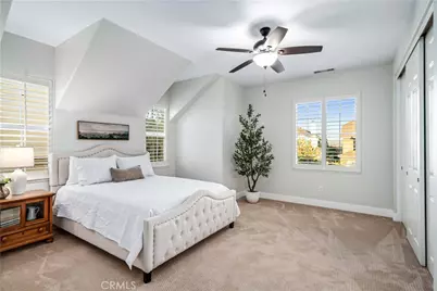 29357 Madeira, Valencia, CA 91354 - Photo 40