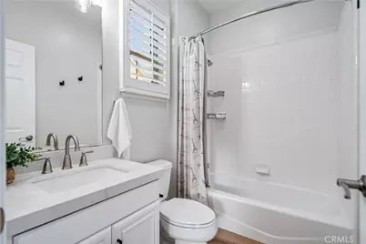 29357 Madeira, Valencia, CA 91354 - Photo 44