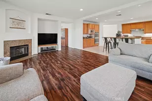 29370 Las Brisas, Valencia, CA 91354 - Photo 18