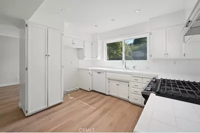 11955 Salem Drive, Granada Hills, CA 91344 - Photo 12