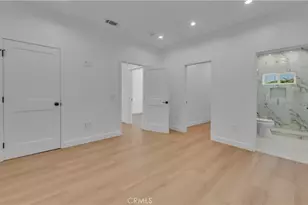 4700 Kraft Ave, Valley Village, CA 91602 - Photo 12