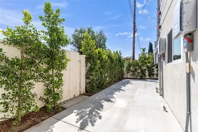 4700 Kraft Avenue, Valley Village, CA 91602 - Photo 22