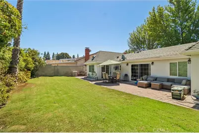 18765 Labrador Street, Northridge, CA 91324 - Photo 28