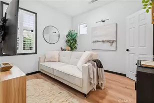 17055 Zion Dr, Canyon Country, CA 91387 - Photo 16