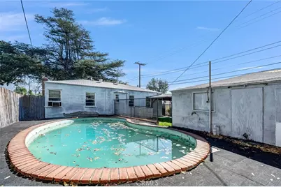 411 N Glenwood Place, Burbank, CA 91506 - Photo 24