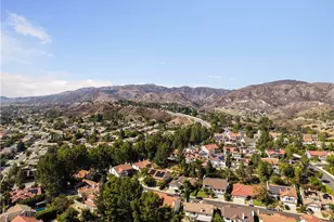 18401 Charlton Ln, Porter Ranch, CA 91326 - Photo 6