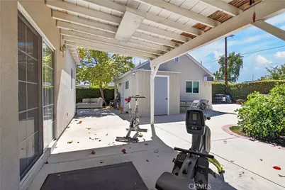 7507 Gaviota Avenue, Van Nuys, CA 91406 - Photo 44