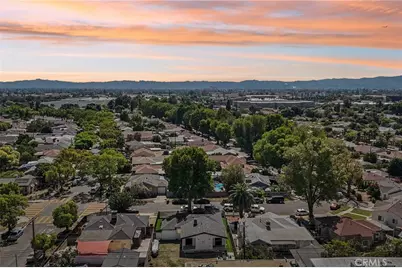 14235 Burton, Panorama City, CA 91402 - Photo 36