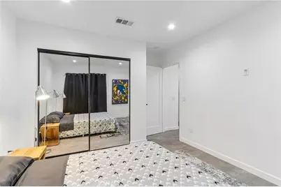 14235 Burton, Panorama City, CA 91402 - Photo 18