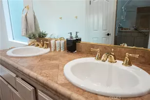 29345 Hidden Oak, Canyon Country, CA 91387 - Photo 24