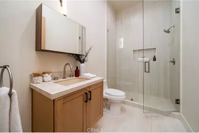 5631 Wilhelmina Avenue, Woodland Hills, CA 91367 - Photo 30
