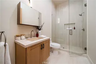 5631 Wilhelmina Ave, Woodland Hills, CA 91367 - Photo 30
