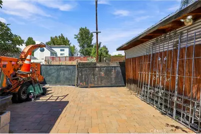17417 Sherman Way, Lake Balboa, CA 91406 - Photo 32