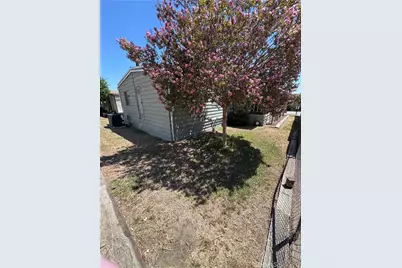 12001 Foothill Boulevard #24, Lake View Terrace, CA 91342 - Photo 30