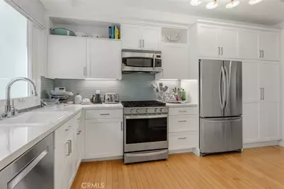 11952 Montana Ave, #203, Los Angeles, CA 90049 - Photo 12