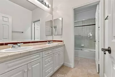 26928 Redwood Bluff, Valencia, CA 91381 - Photo 40