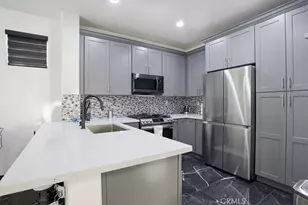 27700 Thalia Ln, Canyon Country, CA 91351 - Photo 10