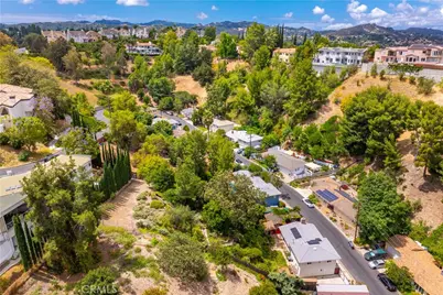 4776 Excelente Drive, Woodland Hills, CA 91364 - Photo 18