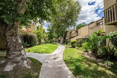 6746 Encino Avenue #2, Lake Balboa, CA 91406 - Photo 42
