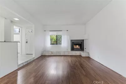 6746 Encino Avenue #2, Lake Balboa, CA 91406 - Photo 6