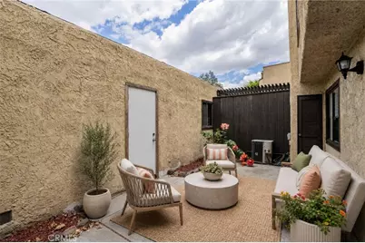 6746 Encino Avenue #2, Lake Balboa, CA 91406 - Photo 38