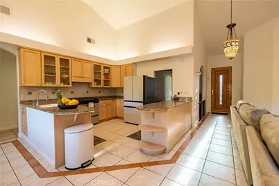 9240 Encino, Northridge, CA 91325 - Photo 12