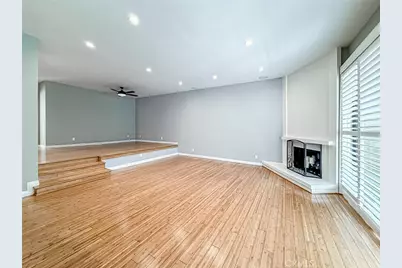 21900 Marylee #279, Woodland Hills, CA 91367 - Photo 4
