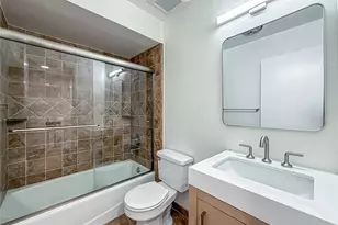 21900 Marylee, Woodland Hills, CA 91367 - Photo 28