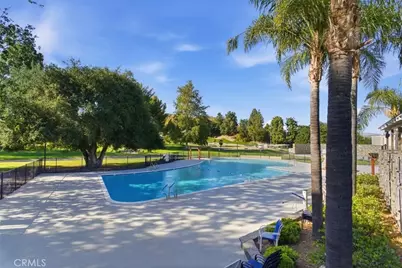 18914 Circle Of The Oaks, Newhall, CA 91321 - Photo 18
