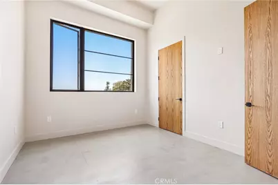 8504 Outland View Drive, Los Angeles, CA 91352 - Photo 24