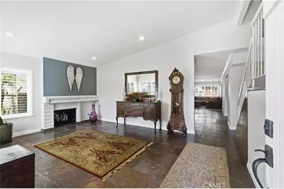 25434 Via Pacifica, Valencia, CA 91355 - Photo 12
