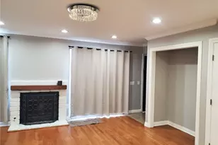 14435 Valerio, Van Nuys, CA 91405 - Photo 2