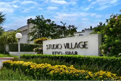 4249 Colfax Avenue #G, Studio City, CA 91604 - Photo 2