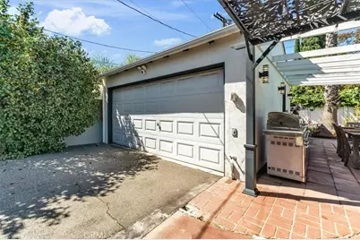 5531 Carpenter Ave, Valley Village, CA 91607 - Photo 36