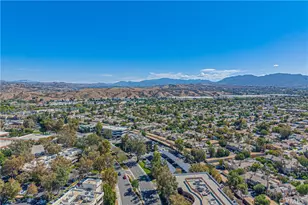 23605 Del Monte Dr., Valencia, CA 91355 - Photo 32