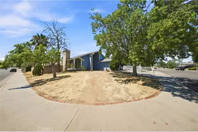 2240 Moonlight Court, Palmdale, CA 93550 - Photo 2