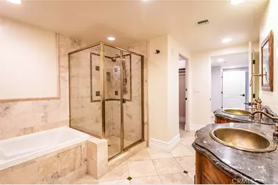 10862 Bloomfield #203, Toluca Lake, CA 91602 - Photo 26