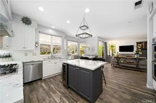 5919 County Oak Rd, Woodland Hills, CA 91367 - Photo 8