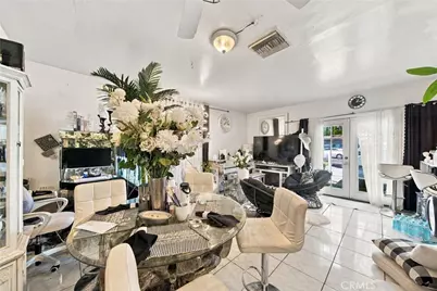 12011 Jouett, Sylmar, CA 91342 - Photo 24