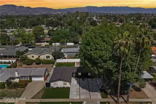 22241 Wyandotte, Canoga Park, CA 91303 - Photo 38