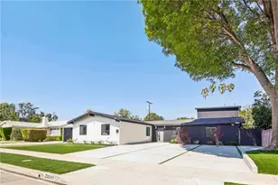 22241 Wyandotte St, Canoga Park, CA 91303 - Photo 1