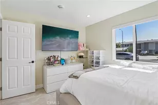 22241 Wyandotte St, Canoga Park, CA 91303 - Photo 14