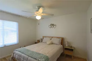 20046 Ave Of The Oaks, Newhall, CA 91321 - Photo 32