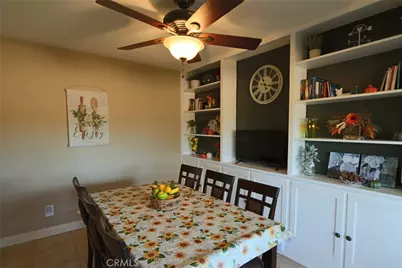 20046 Avenue Of The Oaks, Newhall, CA 91321 - Photo 20