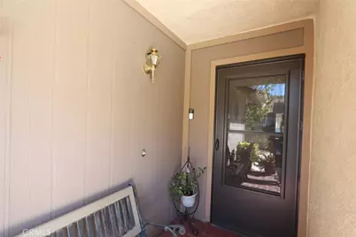 20046 Avenue Of The Oaks, Newhall, CA 91321 - Photo 6